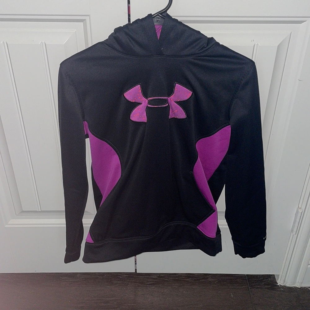 Under Armour hoodie - black and purple - size youth large